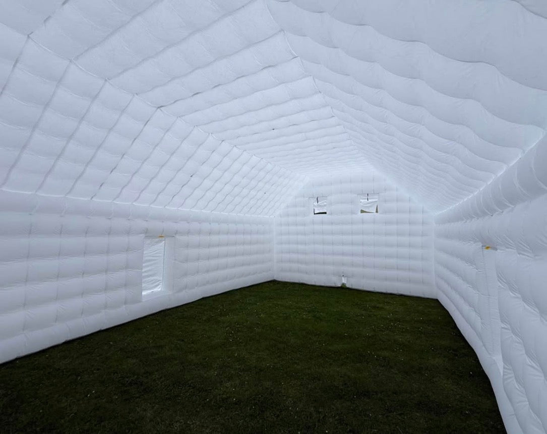 Oppusteligt Festtelt – 54 m² (NYHED)